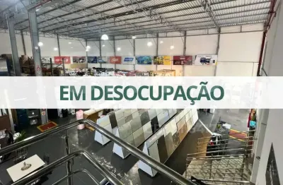 Barracão / Galpão / Depósito com 1 sala para alugar no Centro, Camboriú 