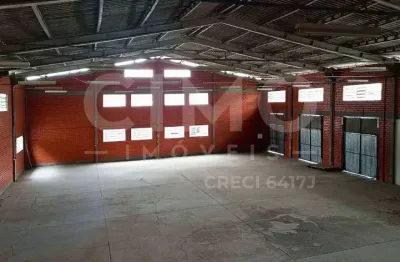 Galpão 700m² para locação em blumenau – frente br-470, 3 docas