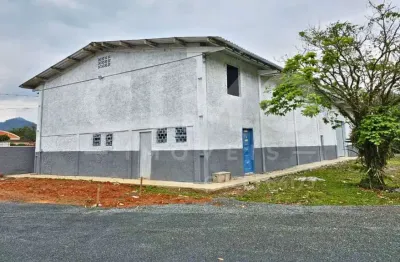 Galpão com 480m² para locação no bairro velha central em blumenau
