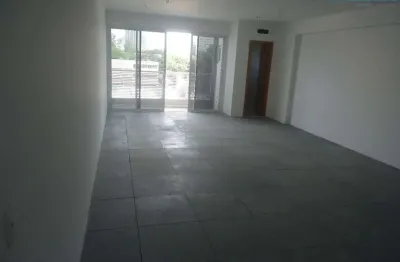 Sala comercial pronta,  muito bem localizada, com 52,90m², 2 vagas