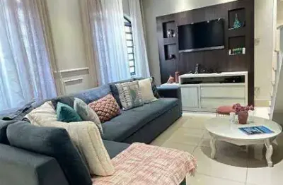 Casa espaçosa com 3 dormitórios disponível para locação no jardim américa!