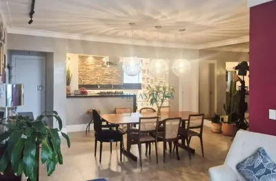 Apartamento reformado excelente localização disponível para venda.