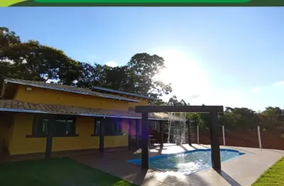 Linda chácara  localizado a 15 minutos do centro de rio manso e a 1 hora do centro de belo horizonte