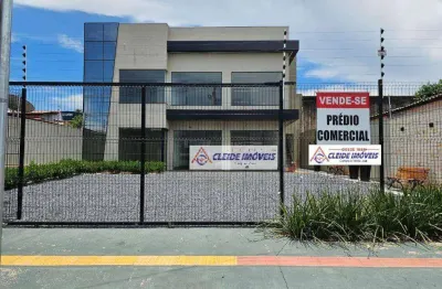 Prédio à venda na Rua Coronel Evaristo da Silva, 11, CPA I, Cuiabá