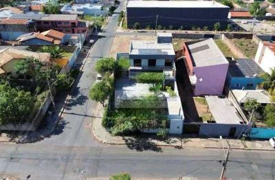 Casa moderna de esquina com usina solar à venda ou locação no bairro dom bosco – cuiabá/mt