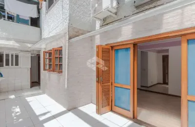Apartamento com 3 quartos à venda na avenida cristóvão colombo, 2480, floresta, porto alegre por r$ 539.500