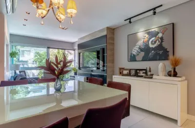 Apartamento com 2 quartos à venda na rua estácio de sá, 100, chácara das pedras, porto alegre por r$ 679.000