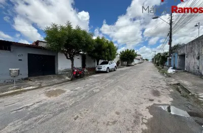 Casa com 4 quartos à venda no jangurussu, fortaleza  por r$ 270.000