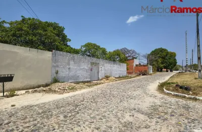 Maracanaú-ce: casa à venda no bairro horto  2 quartos, 1 suíte, 2 banheiros, 4 vagas, 80m²  imperdível!