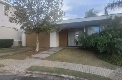 Casa em condomínio fechado com 3 quartos para alugar na rua doutor adhemar de barros, --, jardim europa, valinhos, 264 m2 por r$ 18.000