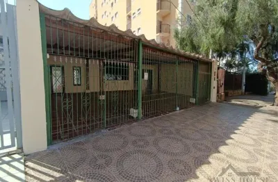 Casa com 4 quartos à venda na Rua Padre Vieira, --, Bosque, Campinas, 298 m2 por R$ 950.000