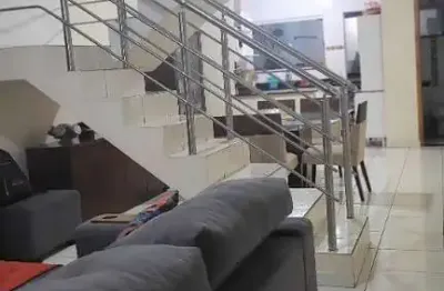 Casa com 3 quartos à venda na rua roberto jensen, 000, jardim terramérica i, americana por r$ 480.000