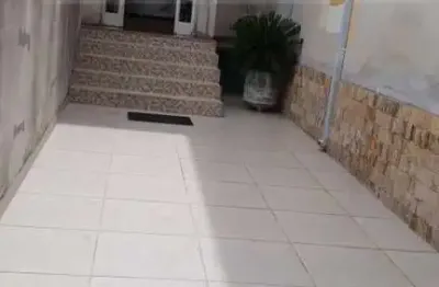 Casa para venda em taubaté, centro, 2 dormitórios, 1 suíte, 2 banheiros, 6 vagas