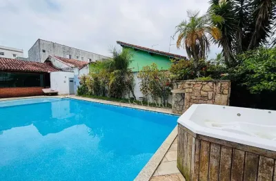 Casa com 5 dormitórios à venda, 250 m² por r$ 1.500.000,00 - maracanã - praia grande/sp