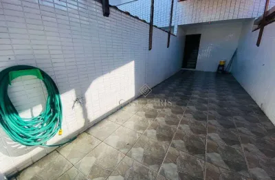 Sobrado com 3 dormitórios à venda, 105 m² por r$ 415.000,00 - tude bastos - praia grande/sp