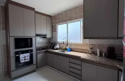 Apartamento duplex com 2 dormitórios à venda, 105 m² por r$ 730.000,00 - tupi - praia grande/sp
