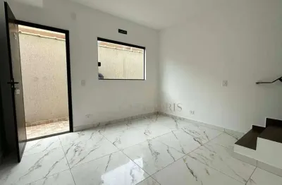 Casa em condomínio com 2 dormitórios à venda, 52 m² por r$ 380.000 - jardim imperador - praia grande/sp
