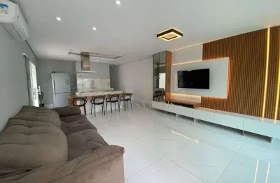 Casa com piscina e 3 dormitórios à venda, 133 m² por r$ 1.500.000 - vila guilhermina - praia grande/sp