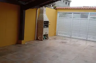 Casa com 4 dormitórios à venda, 190 m² por R$ 460.000,00 - Maracanã - Praia Grande/SP