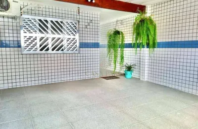 Casa com 2 dormitórios à venda, 114 m² por R$ 550.000,00 - Tupi - Praia Grande/SP