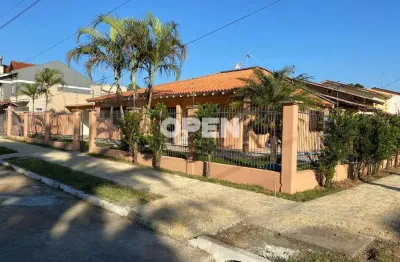 Casa com 3 quartos à venda na Rua Doutor Breno Roberto Cassel, Nossa Senhora das Graças, Canoas