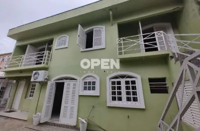 Casa com 4 quartos à venda na Rua Mathias Velho, Centro, Canoas