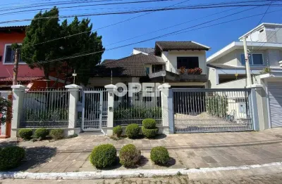 Sobrado de alto padrão para locação no centro de canoas – 340 m²