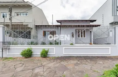 Casa com 3 quartos à venda na Avenida Doutor Severo da Silva, Estância Velha, Canoas