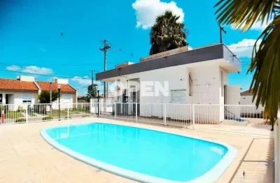 Casa em condomínio 02 dormitórios , olaria , canoas .