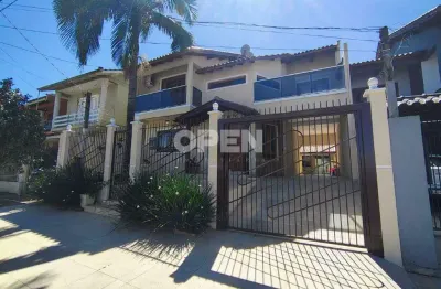 Sobrado amplo à venda em canoas com 190m² e 4 dormitórios
