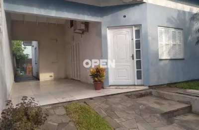 Casa com 3 quartos à venda na Rua dos Sabiás, Igara, Canoas
