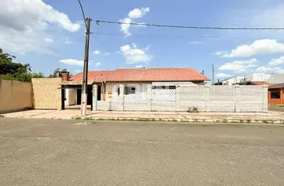 Casa com 2 quartos à venda na Rua Dias Gomes, Harmonia, Canoas