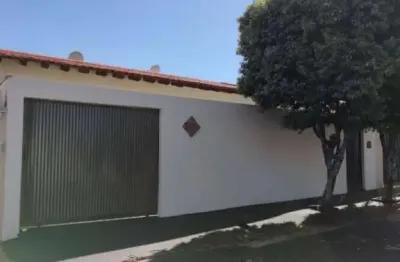 Casa com 3 dormitórios à venda, 300 m² por r$ 520.000,00 - centro - araraquara/sp
