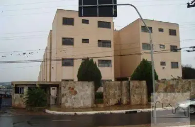 Apartamento a venda no condomínio resid. dos estados