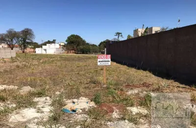 Terreno à venda na Avenida Professor Expedito Lacorte, Cidade Jardim, Araraquara