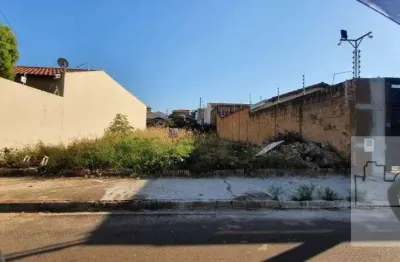 Terreno à venda na Avenida Clóvis Colombo, Residencial Cambuy, Araraquara