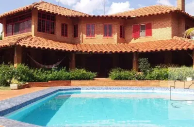 Chácara / sítio com 4 quartos à venda na Rua Edson Loretto, Chácara Flora Araraquara, Araraquara