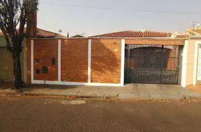 Casa com 4 dormitórios para alugar, 209 m² por r$ 2.500,00/mês - jardim santa angelina - araraquara/sp