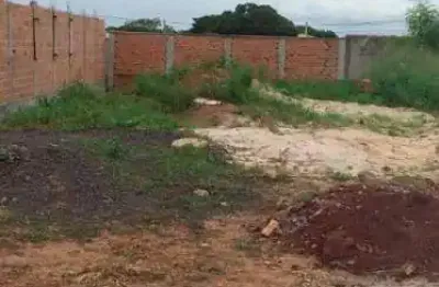 Terreno à venda na Avenida Edy Maria Albino da Cunha, Parque Gramado II, Araraquara