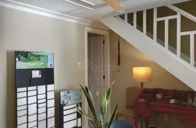 Casa com 3 quartos para alugar na Vila Mathias, Santos 