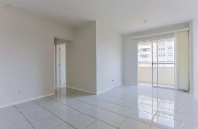 Apartamento com 2 quartos para alugar na Rua João Pio Duarte Silva, Córrego Grande, Florianópolis