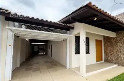 Casa com 3 quartos à venda na Rua Itabira, Itacorubi, Florianópolis