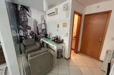 Sala comercial para alugar na Rua Cônego Bernardo, Trindade, Florianópolis