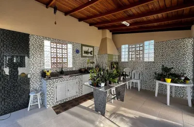 Casa com 4 quartos à venda na Rua Laércio Costa, Trindade, Florianópolis