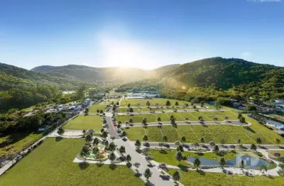 Terreno à venda na Rodovia Doutor Antônio Luiz Moura Gonzaga, Rio Tavares, Florianópolis