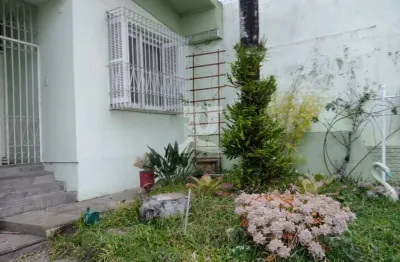 Sobrado no areal com terreno grande proximo novo guanabara