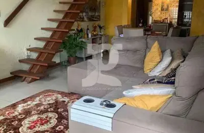 Lindo sobrado no simões lopes 3 dormitórios c/uma suíte