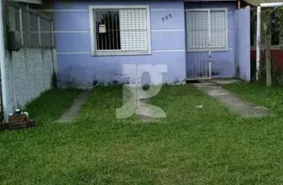 Casa 2 dormitórios no laranjal/balneário dos prazeres