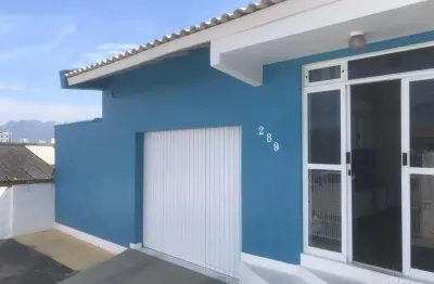 Casa em condomínio fechado com 3 quartos à venda na Rua Alberto Laureano Henrich, Passa Vinte, Palhoça