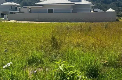 Terreno à venda na Vila Becker, Santo Amaro da Imperatriz 
